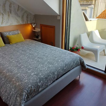 Top Floor Apartment With Sunny Balconies Porto Buitenkant foto