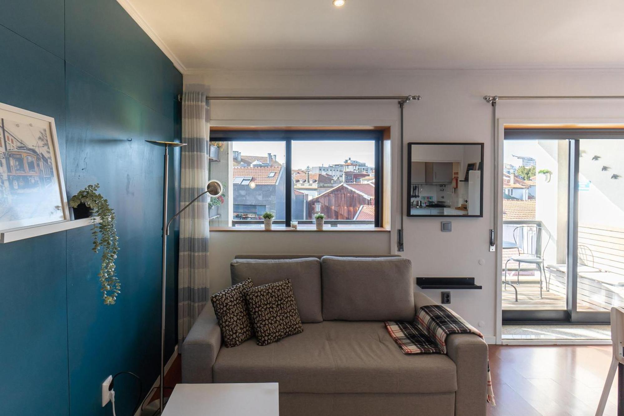 Top Floor Apartment With Sunny Balconies Porto Buitenkant foto