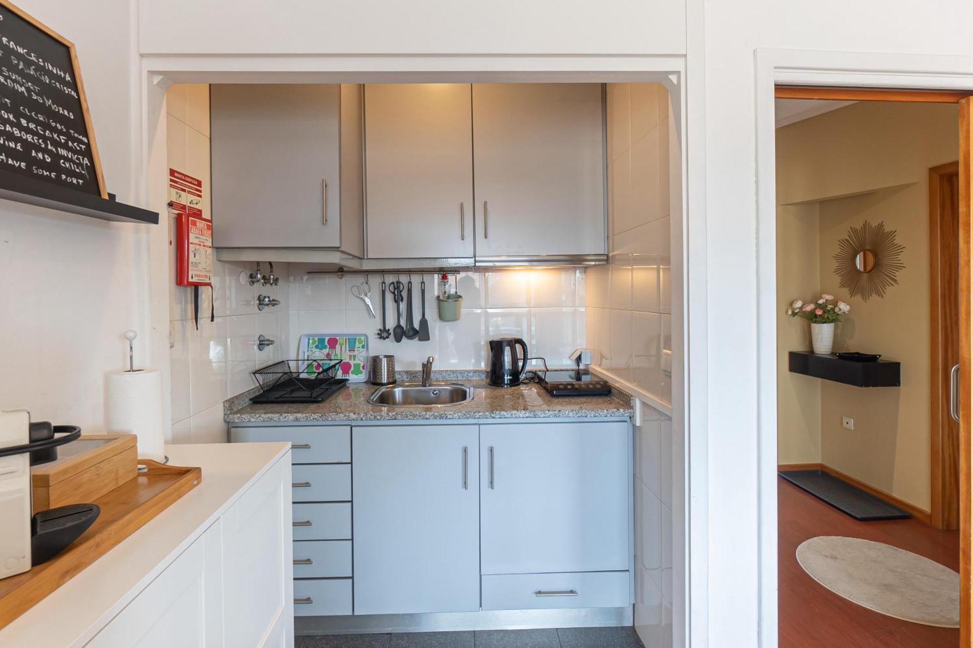Top Floor Apartment With Sunny Balconies Porto Buitenkant foto